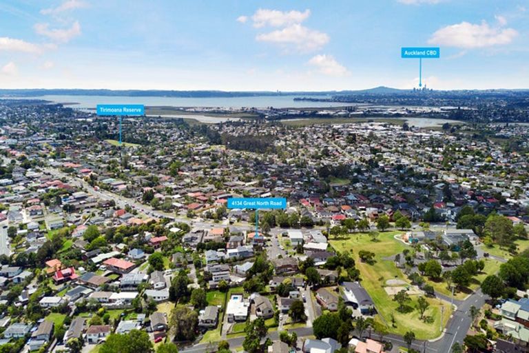 Photo of property in 4134 Great North Road, Glendene, Auckland, 0602