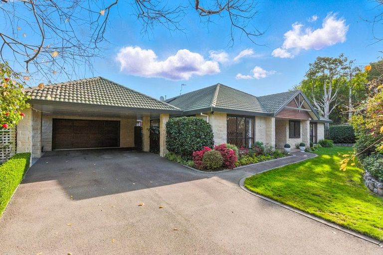 Photo of property in 7 Maple Lane, Waikanae, 5036