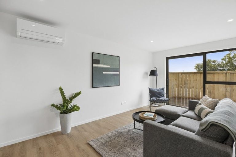 Photo of property in 10 Magazine Road, Mosgiel, 9092