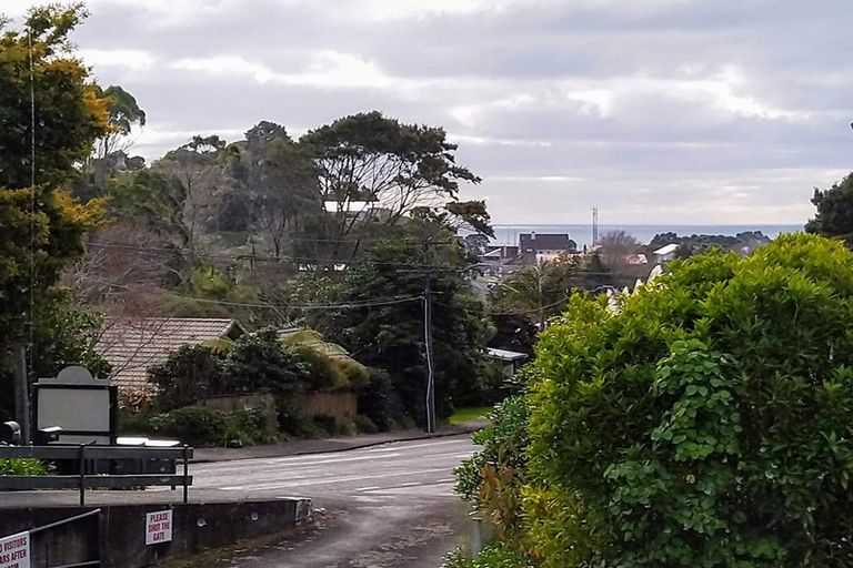 Photo of property in 11/75 Carrington Street, Lower Vogeltown, New Plymouth, 4310