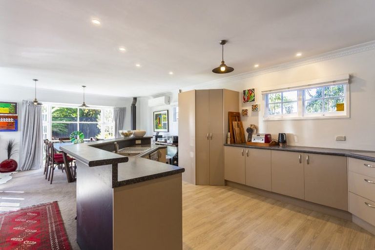 Photo of property in 52 Bristol Street, St Albans, Christchurch, 8014