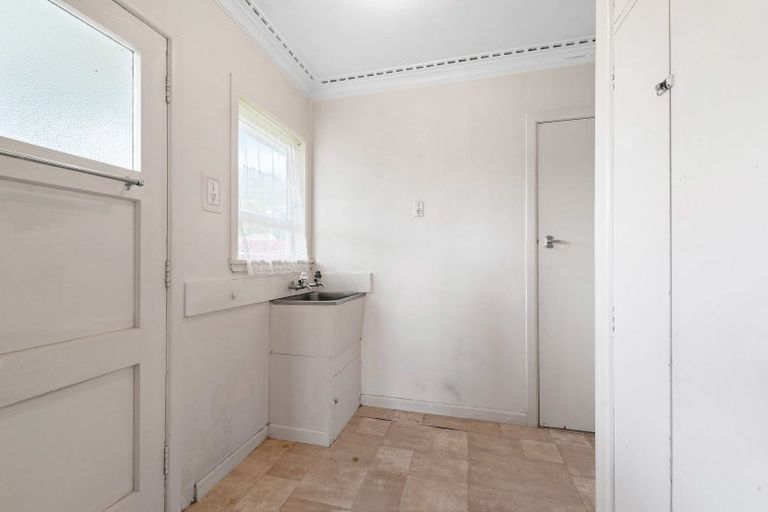 Photo of property in 40 Brookland Road, Western Heights, Rotorua, 3015