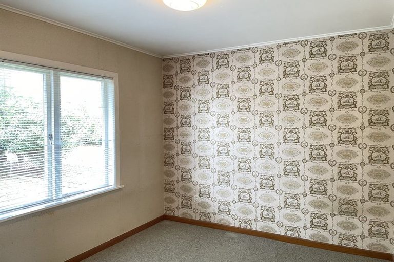 Photo of property in 111 Wallace Road, Mangere Bridge, Auckland, 2022