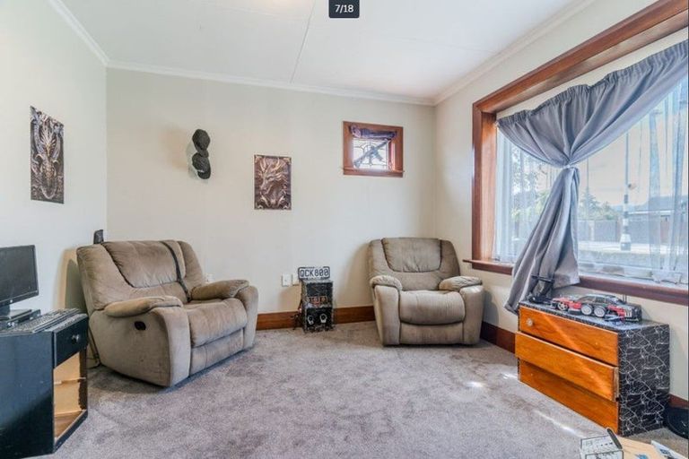 Photo of property in 216 Clyde Street, Balclutha, 9230