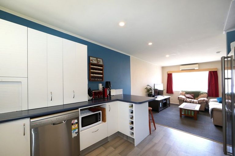 Photo of property in 142c Main Rd Clive, Clive, 4102