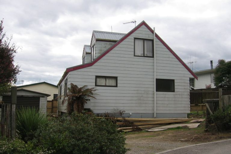 Photo of property in 19 Olivine Street, Poike, Tauranga, 3112