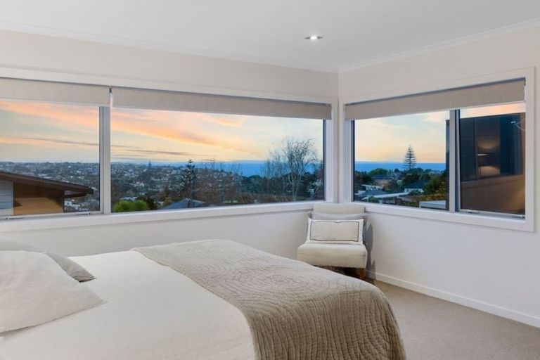 Photo of property in 131 Kowhai Road, Mairangi Bay, Auckland, 0630