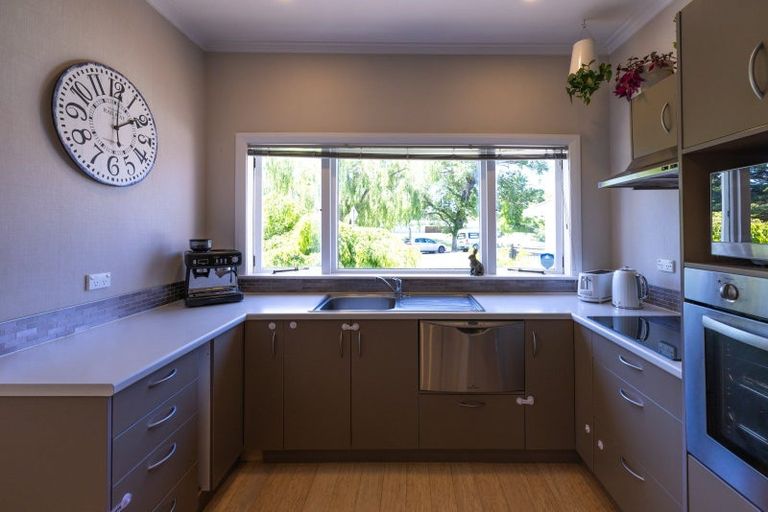 Photo of property in 1 Douglas Mclean Avenue, Marewa, Napier, 4110