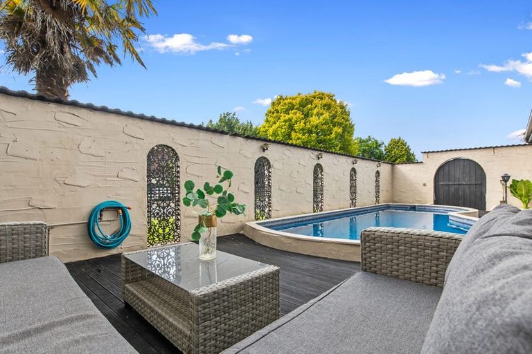 Photo of property in 1 Blackmore Drive, Lynmore, Rotorua, 3010