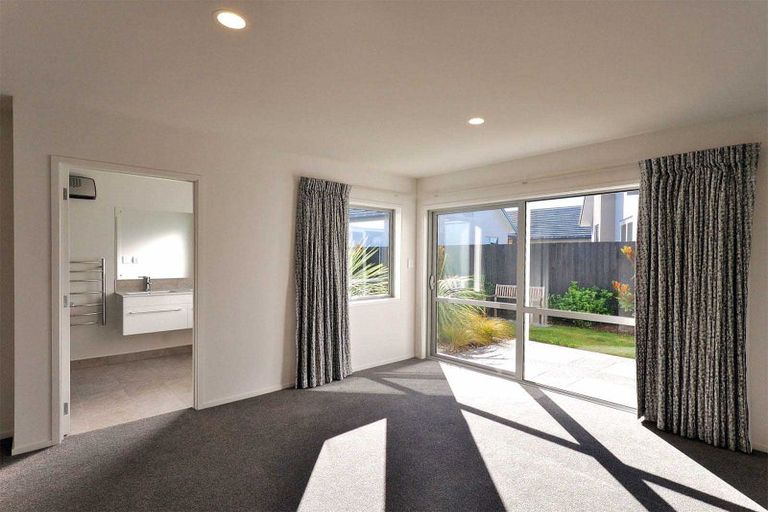 Photo of property in 27 Prestons Park Drive, Marshland, Christchurch, 8083