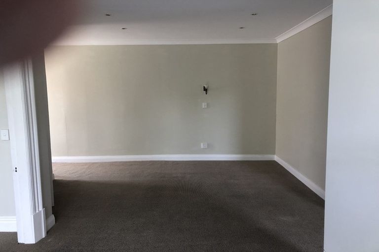 Photo of property in 23 Tinakori Road, Thorndon, Wellington, 6011