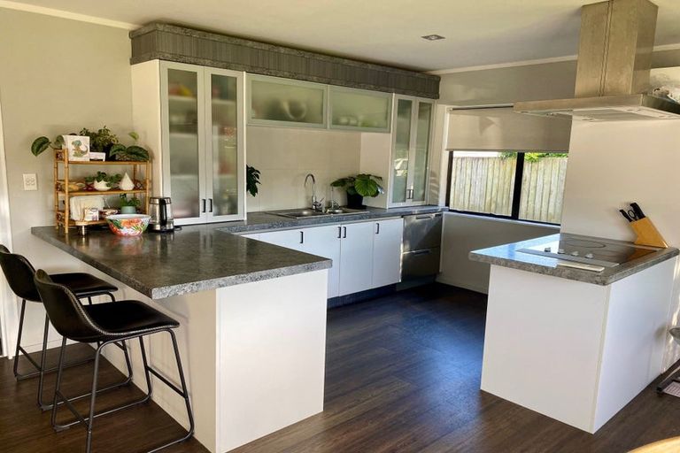 Photo of property in 4b Kimber Grove, Papamoa Beach, Papamoa, 3118