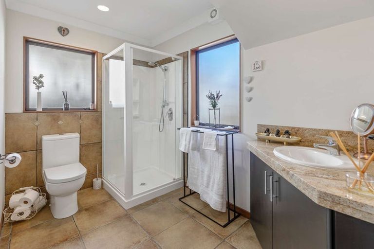 Photo of property in 7 Summerhays Street, Terrace End, Palmerston North, 4410