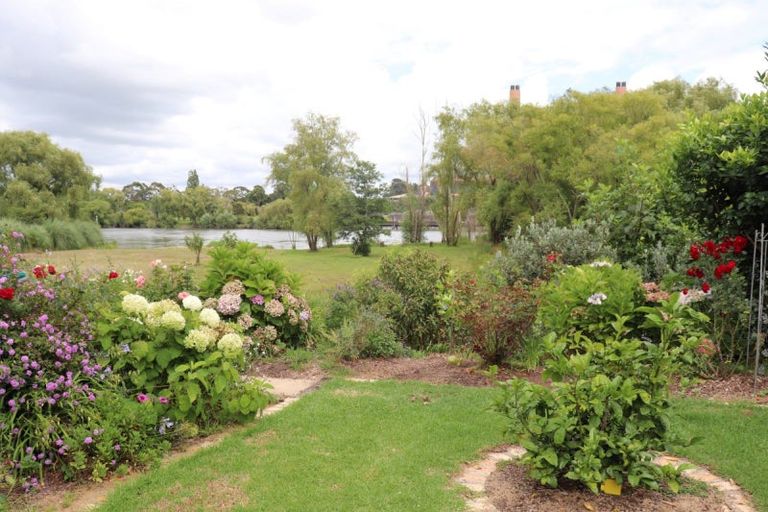 Photo of property in 190 Great South Road, Huntly, 3700