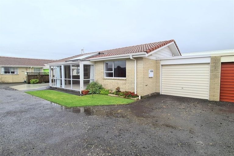 Photo of property in 8b Darnell Street, Fitzroy, New Plymouth, 4312