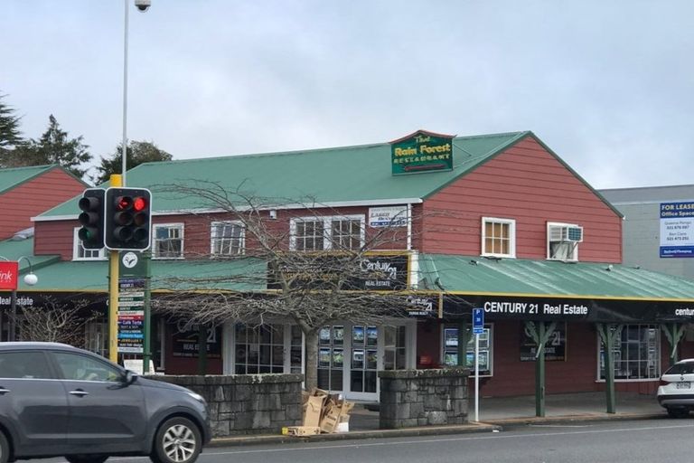 Photo of property in 291 Albany Highway, Rosedale, Auckland, 0632