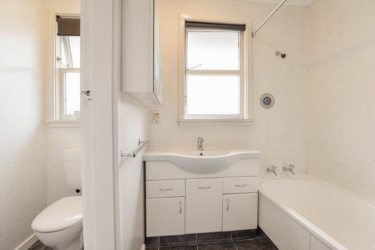 Photo of property in 13 Oxford Street, Hampstead, Ashburton, 7700