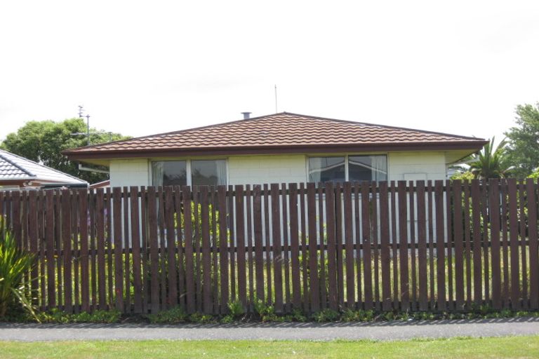 Photo of property in 2/15 Staffa Street, Woolston, Christchurch, 8062