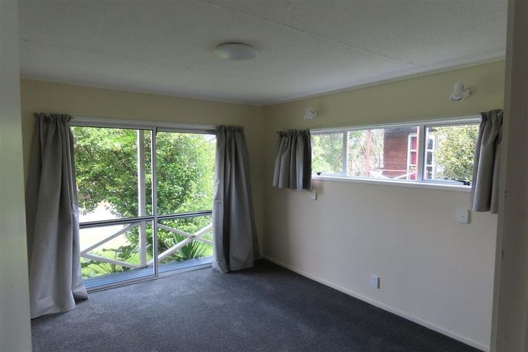 Photo of property in 2 Hinau Street, Pukehangi, Rotorua, 3015