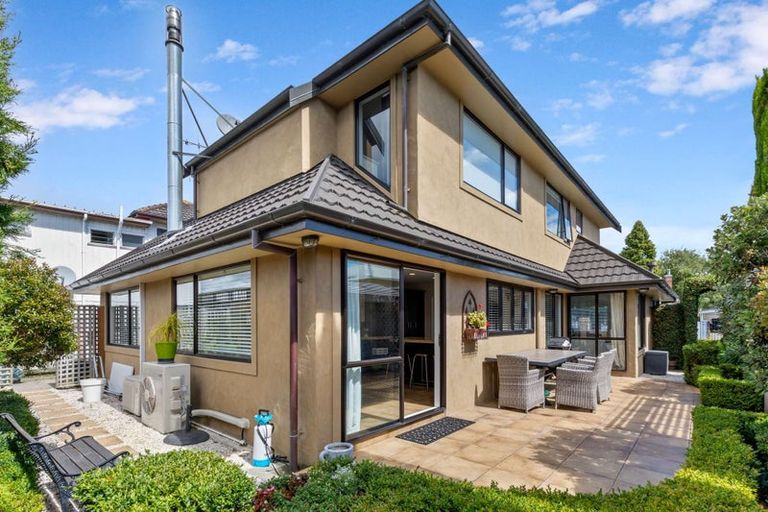 Photo of property in 7 Summerhays Street, Terrace End, Palmerston North, 4410