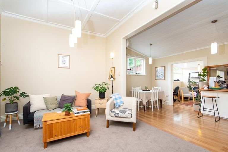 Photo of property in 85a Milton Road, Bluff Hill, Napier, 4110