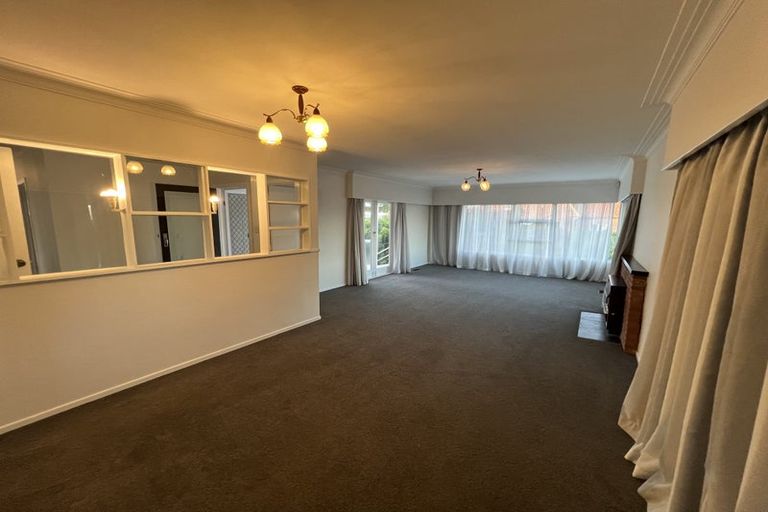 Photo of property in 192 Hurstmere Road, Takapuna, Auckland, 0622