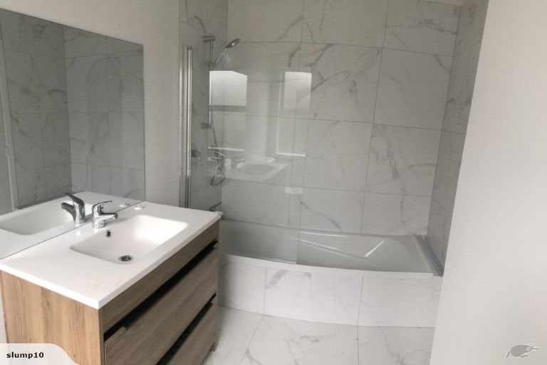 Photo of property in 3a Moana Terrace, Lynmore, Rotorua, 3010