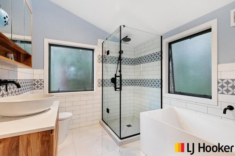 Photo of property in 42 Collie Street, Hillpark, Auckland, 2102