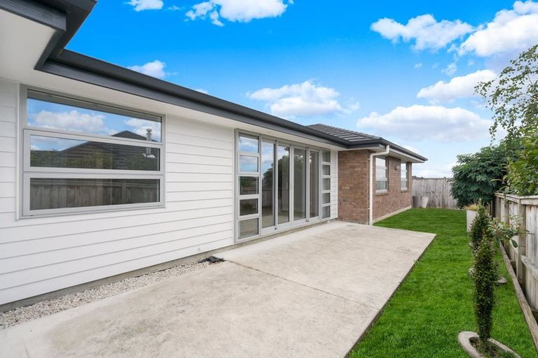 Photo of property in 21 Pyne Crescent, Pokeno, 2402