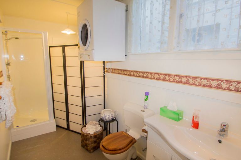 Photo of property in 140 Perth Street, Holmes Hill, Oamaru, 9401