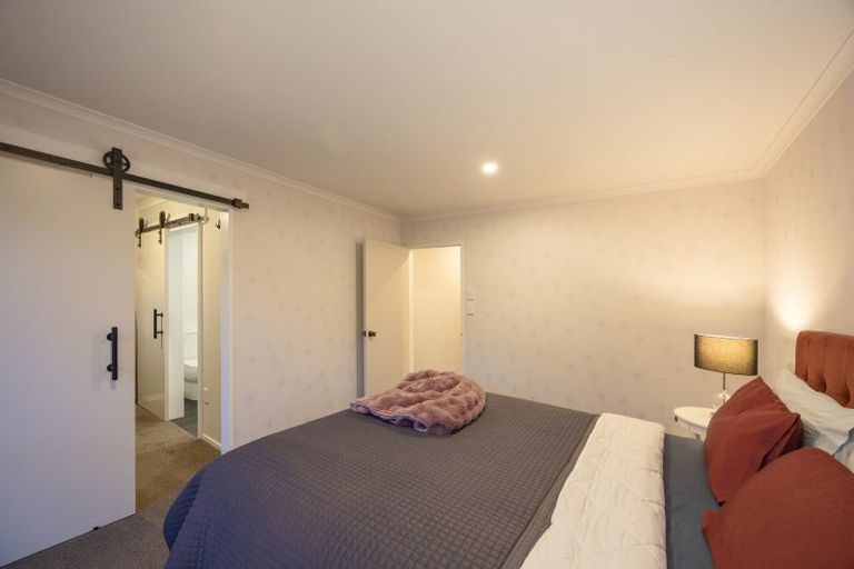 Photo of property in 6 Kentucky Way, Awapuni, Palmerston North, 4412