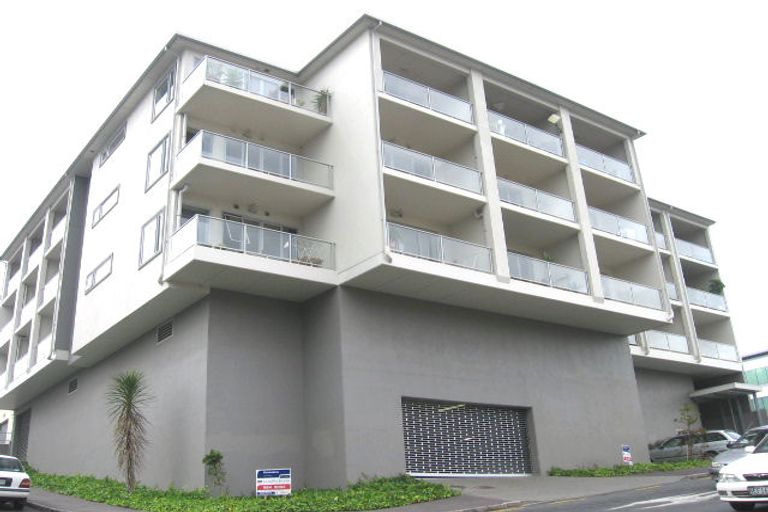 Photo of property in 202/43 Virginia Avenue East, Eden Terrace, Auckland, 1021