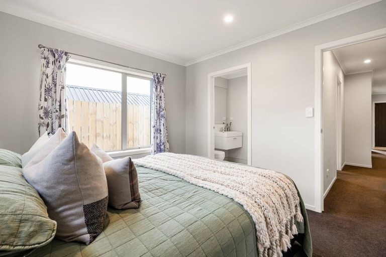 Photo of property in 12 Taotahi Avenue, Dinsdale, Hamilton, 3204