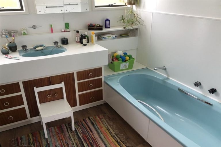 Photo of property in 155 Major Hornbrook Road, Mount Pleasant, Christchurch, 8081