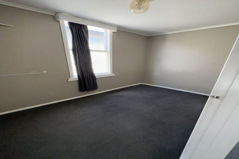 Photo of property in 68-70 Pirie Street, Mount Victoria, Wellington, 6011