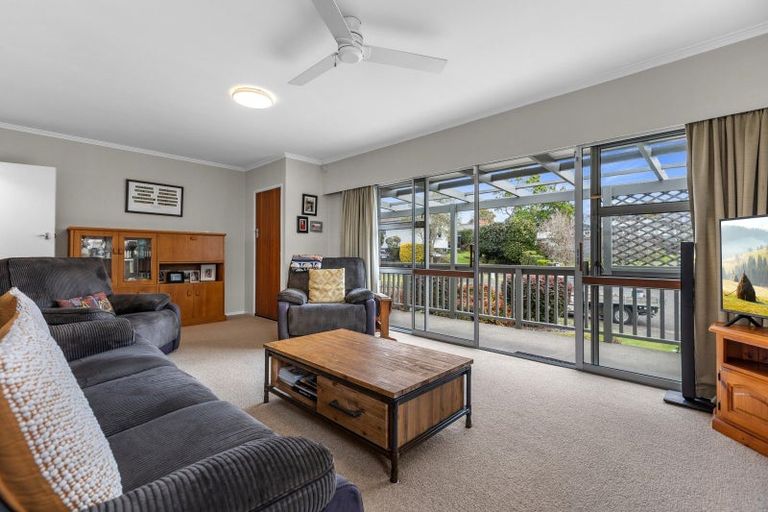 Photo of property in 10 Mountbatten Place, Te Puke, 3119