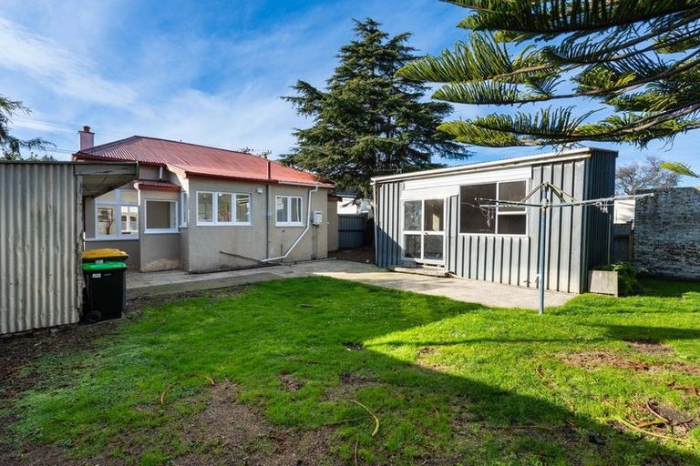 Photo of property in 10 Loyalty Street, Forbury, Dunedin, 9012