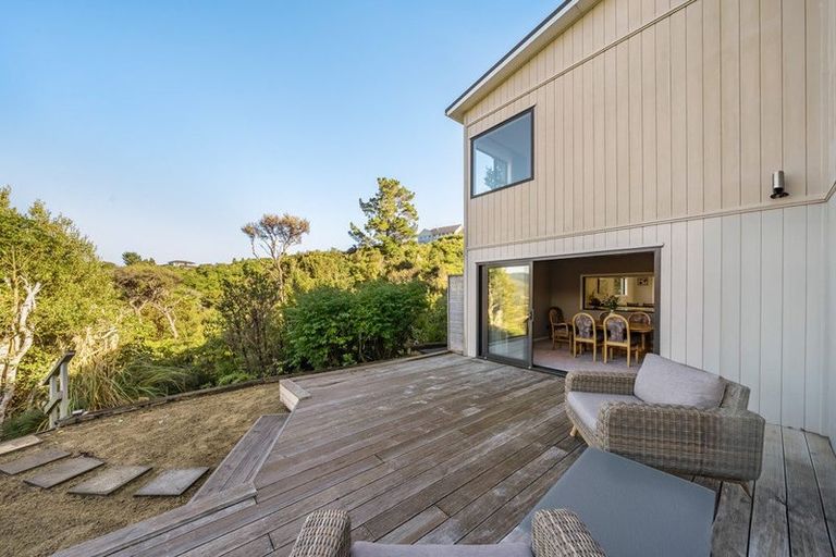 Photo of property in 67 Mount Marua Way, Timberlea, Upper Hutt, 5018