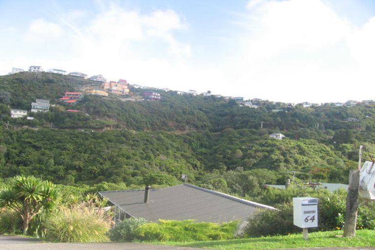 Photo of property in 62 Pekanga Road, Normandale, Lower Hutt, 5010