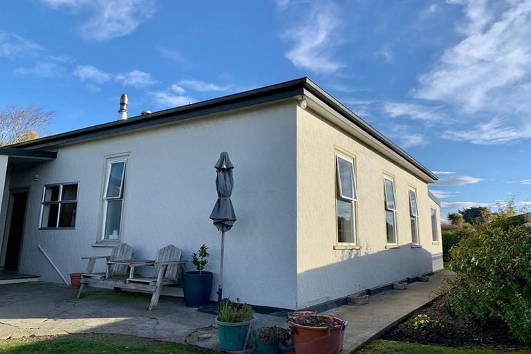 Photo of property in 141 Selwyn Street, Waimataitai, Timaru, 7910