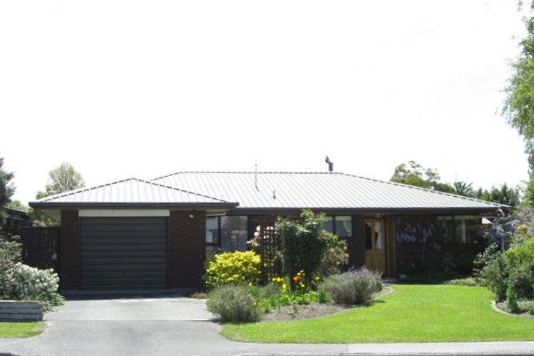 Photo of property in 10 Rowse Street, Rangiora, 7400