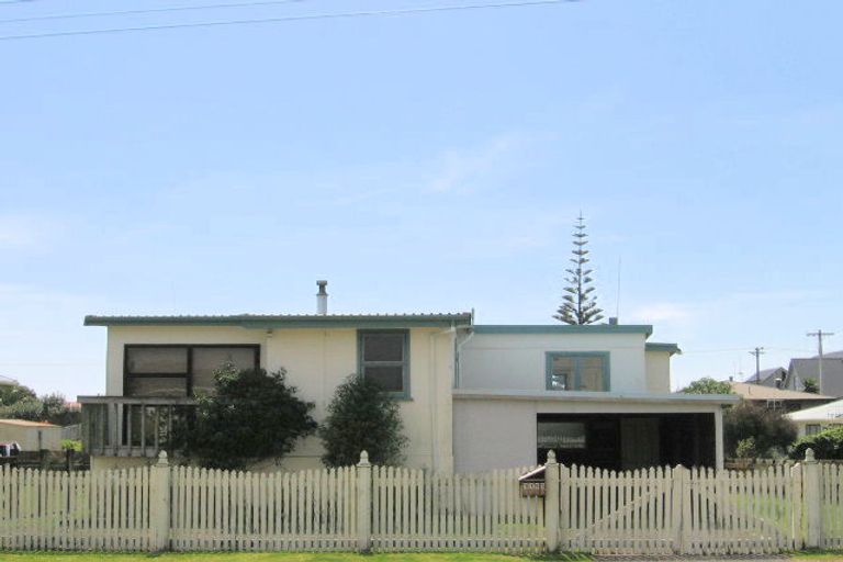Photo of property in 1193 Papamoa Beach Road, Papamoa Beach, Papamoa, 3118