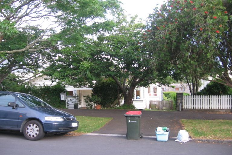 Photo of property in 3/2a Seascape Road, Remuera, Auckland, 1050