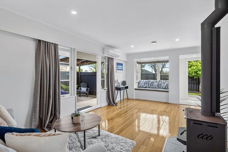 Photo of property in 630 Te Atatu Road, Te Atatu Peninsula, Auckland, 0610