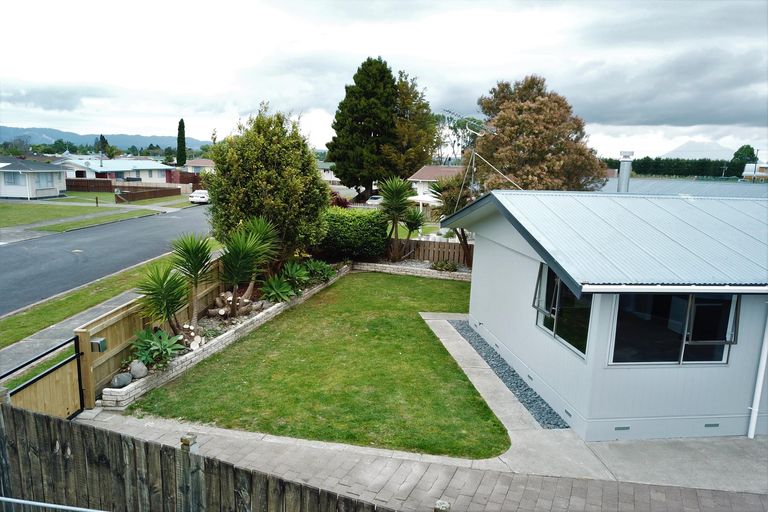 Photo of property in 51 Puriri Crescent, Edgecumbe, 3120
