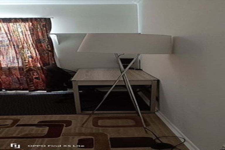 Photo of property in 15 Peach Road, Glenfield, Auckland, 0629