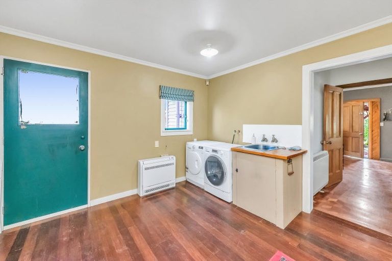 Photo of property in 297 Loburn Whiterock Road, Loburn, Rangiora, 7472