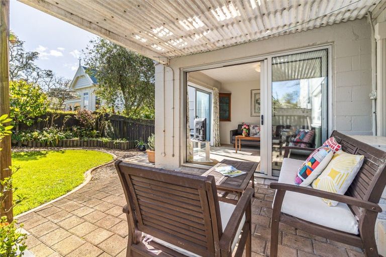 Photo of property in 4/7 Owens Road, Devonport, Auckland, 0624