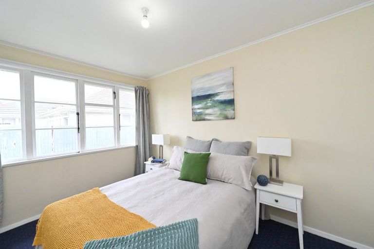 Photo of property in 37 Constable Crescent, Onekawa, Napier, 4110