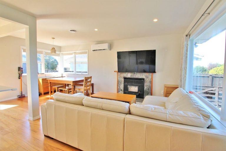 Photo of property in 372 Main Road, Huapai, Kumeu, 0810